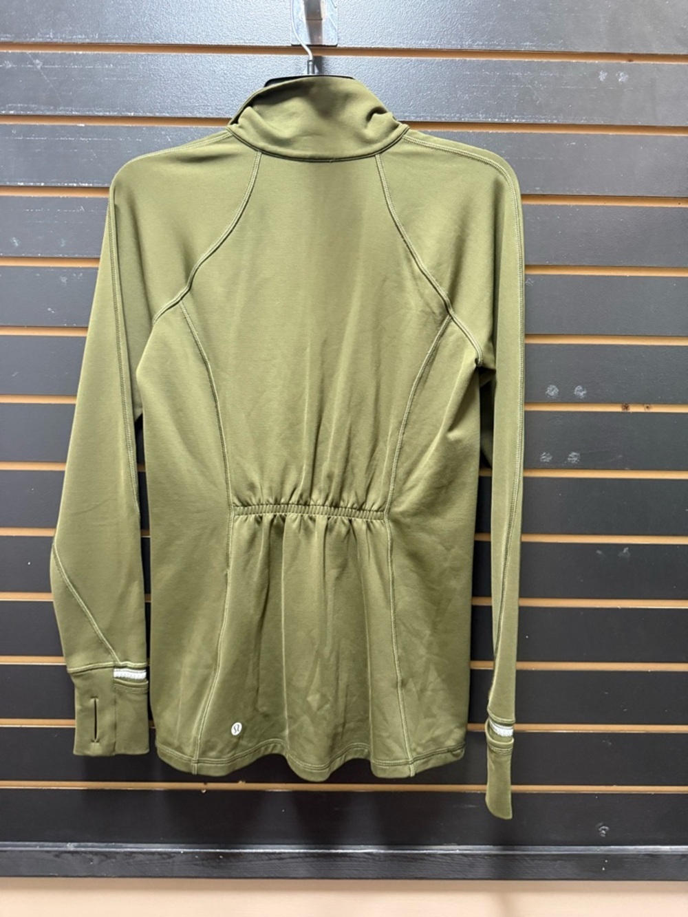 Lululemon Olive Green 1/4 Zip Athletic Top Size 8 Fitted - Picture 4 of 5